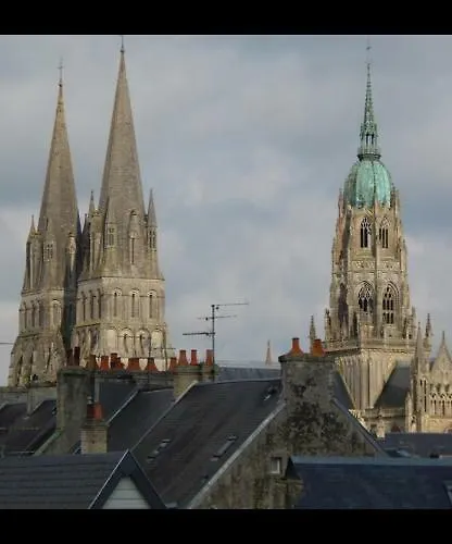 Clos Des Ursulines 펜션 바이외