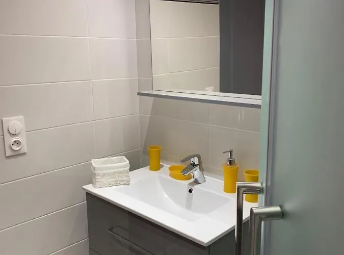 Clos Des Ursulines * Bayeux